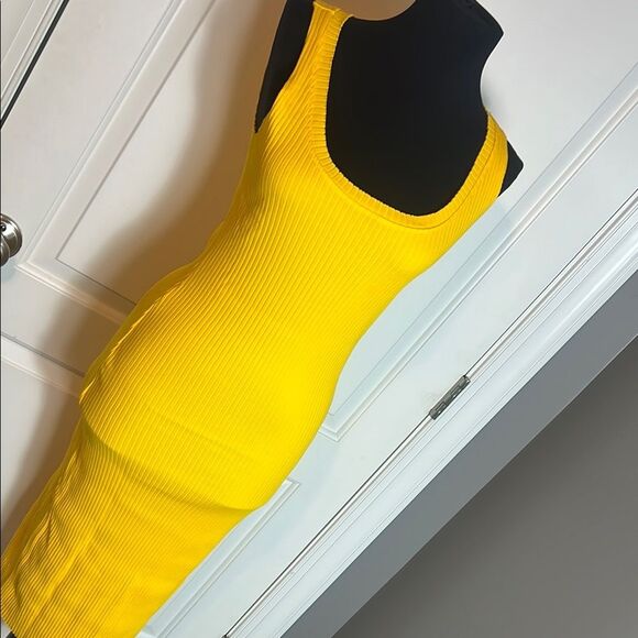 BNWT - COTTON CITIZEN IBIZA MIDI DRESS - YELLOW - S - Picture 1 of 6